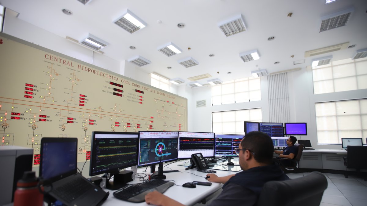 El Cenace se encarga de alertar la demanda energética que se necesitará en Ecuador con un día de anticipación.