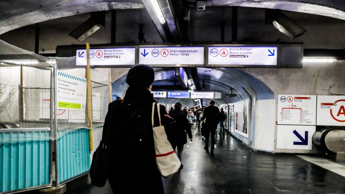Reacción. El hallazgo de chinches en unidades de la línea 8 del metro de París ha obligado a una reunión urgente de sus autoridades para tratar el problema.