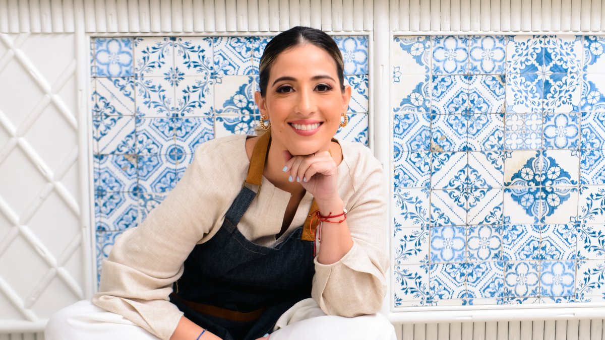 Gisella Yapur incentiva la cultura cafetera desde Urdesa, en la Perla del Pacífico.