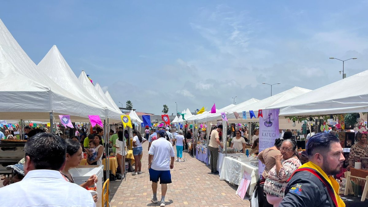 Entretenimiento. El festival gastronómico en Machala fue una opción para el turismo interno.
