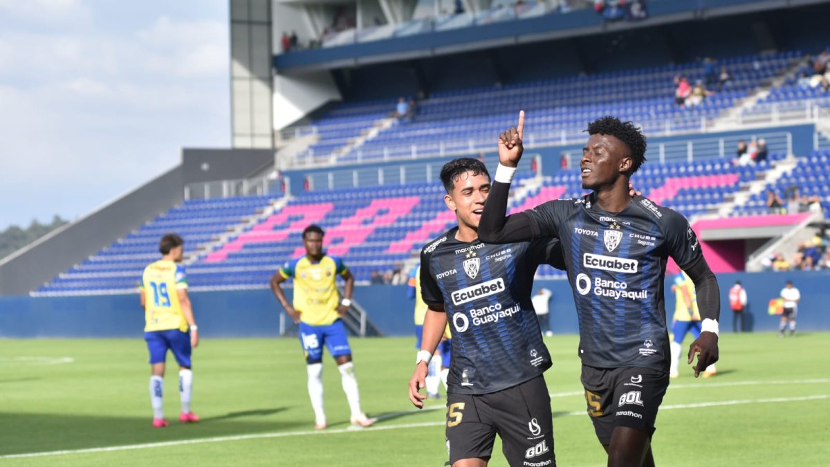 Kendry Páez (i) y Johanner Chávez (d) fueron los autores de los goles de Independiente del Valle.