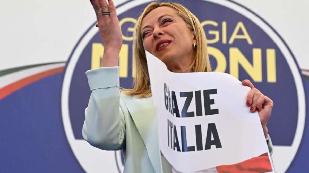 Giorgia Meloni rechaza comentarios sexistas de militantes