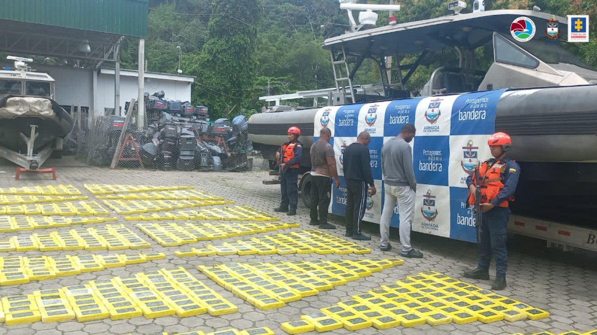 Estos son tres de los siete capturados en el doble operativo realizado por la Fiscalía de Colombia y la DEA.