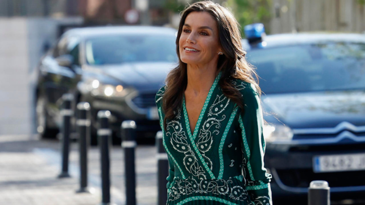 Letizia llegando a la cita en la que decidió rapear para llamar la atención de los medios.