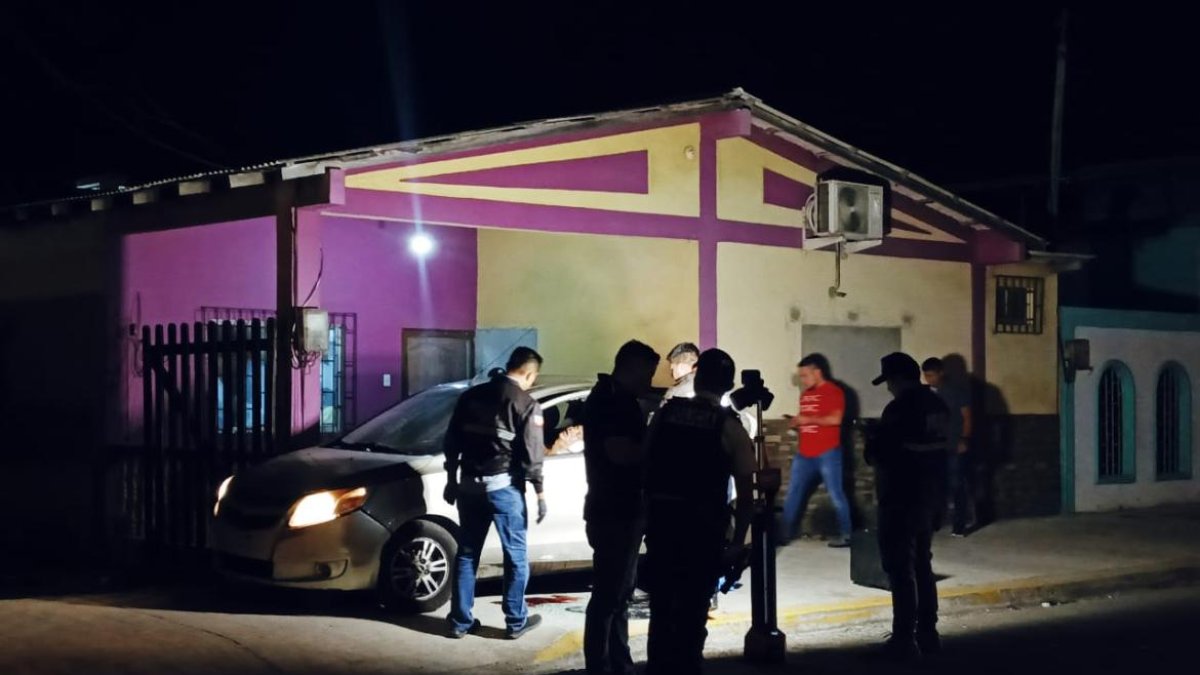 Las primeras investigaciones establecen que fueron dos los verdugos del educador, estos se movilizaban en moto