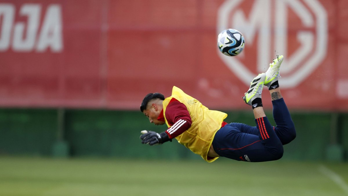 Los chilenos completaron con éxito su último entrenamiento en Santiago.