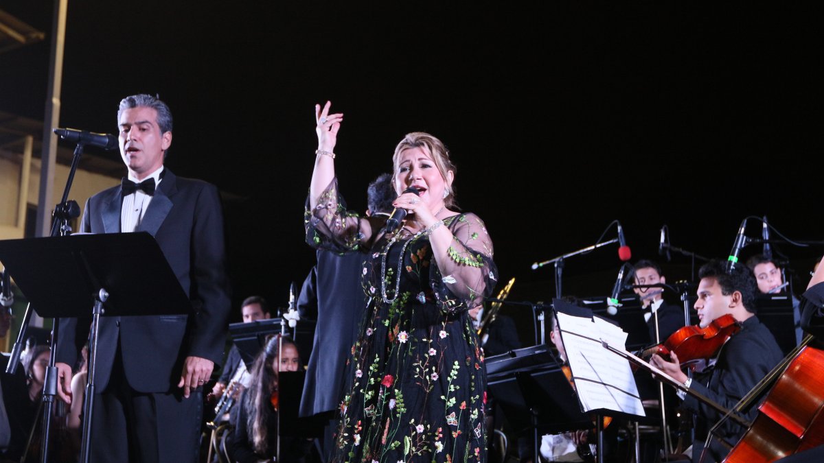 Astrid Achi en una de sus presentaciones.