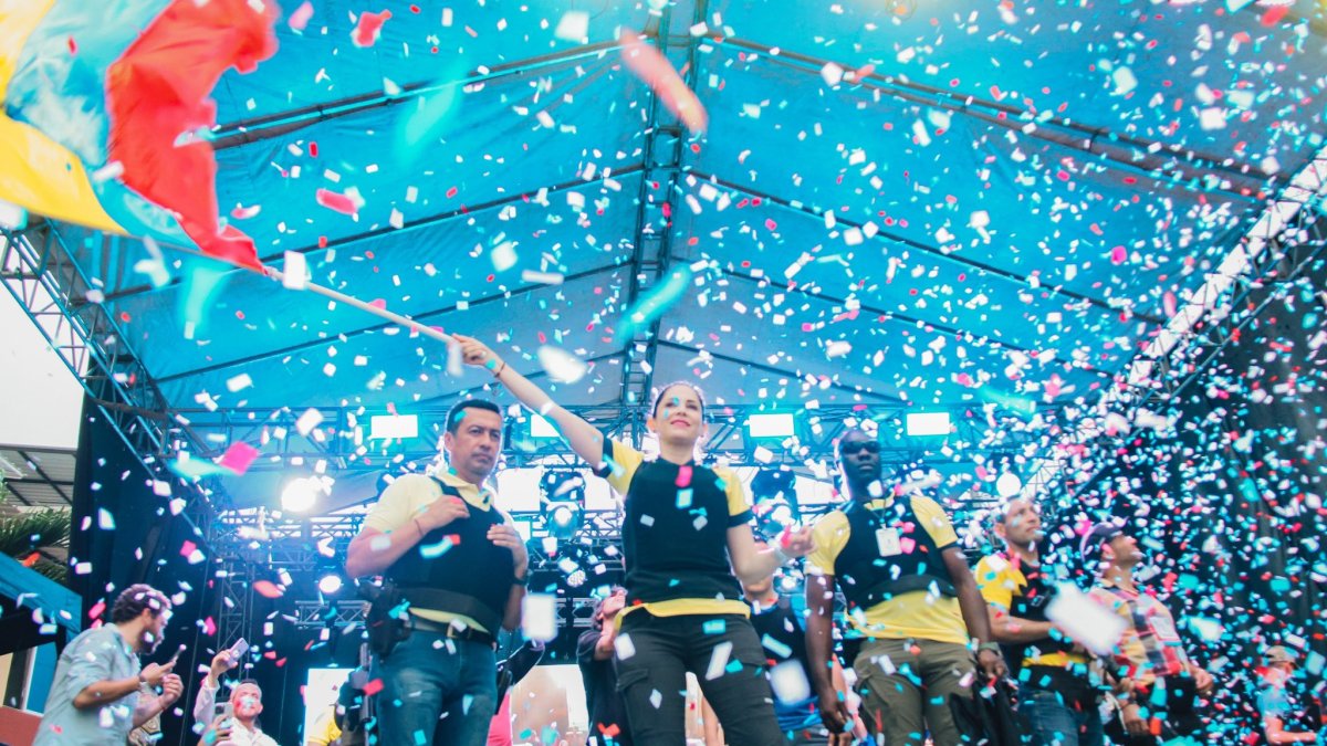 Los presidenciables realizaron sus cierres de campaña el 12 de octubre de 2023.