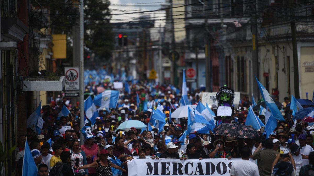 Por las distintas crisis el pueblo de Guatemala a salida a protestar en varias ocasiones.