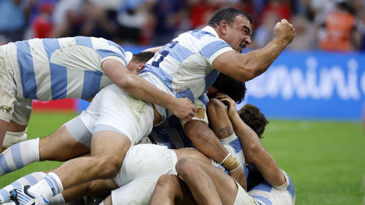 Los Pumas argentinos tras vencer 17 a 29 al equipo de Gales.