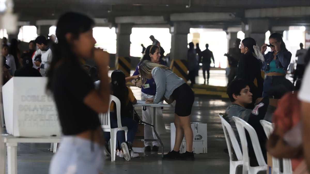 La votación avanzó de forma rápida.