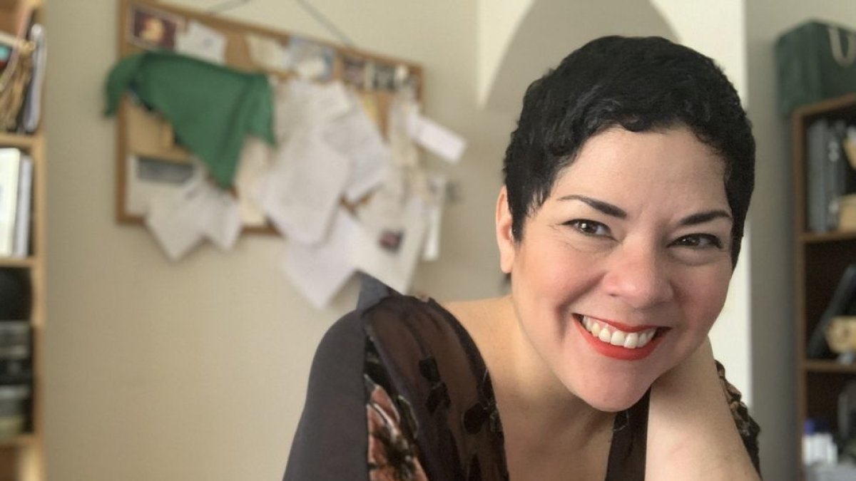 Presencia. Ampuero narra en ‘Sacrificios Humanos’, 12 historias de horror ligadas a la violencia de género.