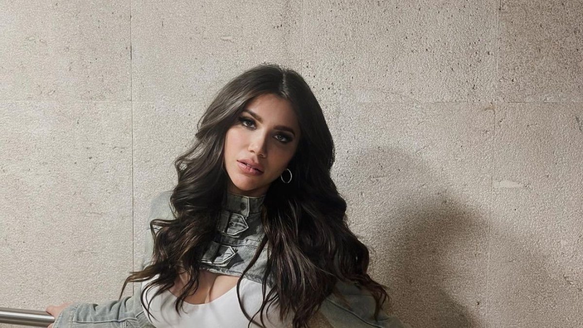 Naiza tuvo la oportunidad de compartir el escenario con varios talentos internacionales.