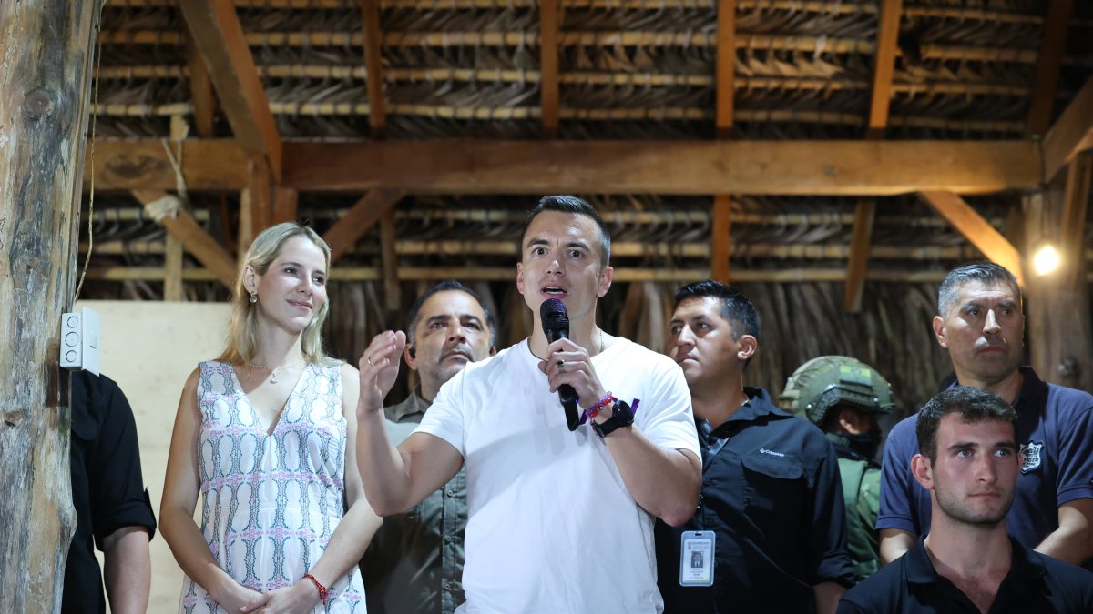 Desde su casa, en Olón, Daniel Noboa se proclamó ganador de la segunda vuelta.
