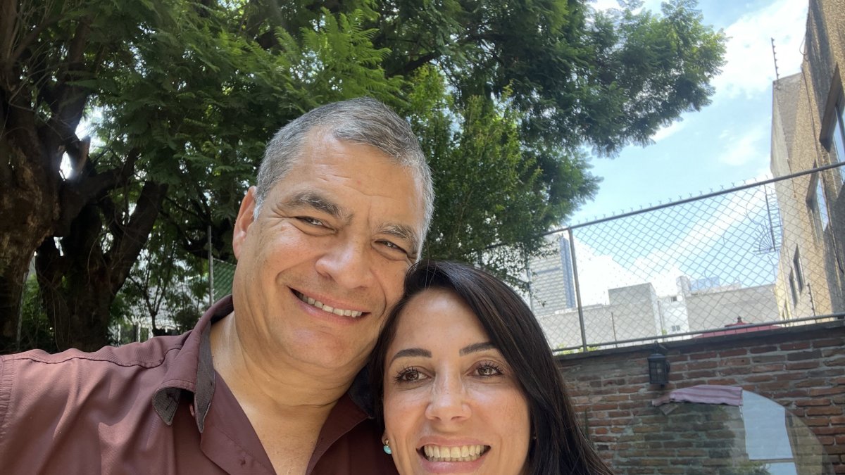 El expresidente culpó a la traición de Moreno y al asesinato de Villavicencio del fracaso del correísmo y de Luisa González en esta contienda electoral