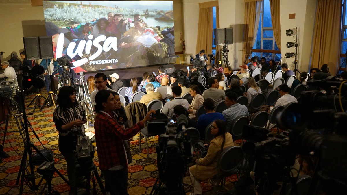 Identificación. Los correístas se concentraron en un hotel de la capital y sus reacciones fueron cautas.