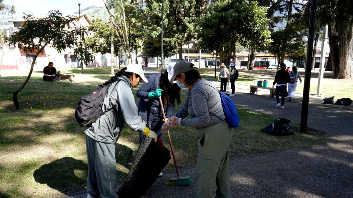 14 parques en Quito serán limpiados en minga colectiva DoMinga.