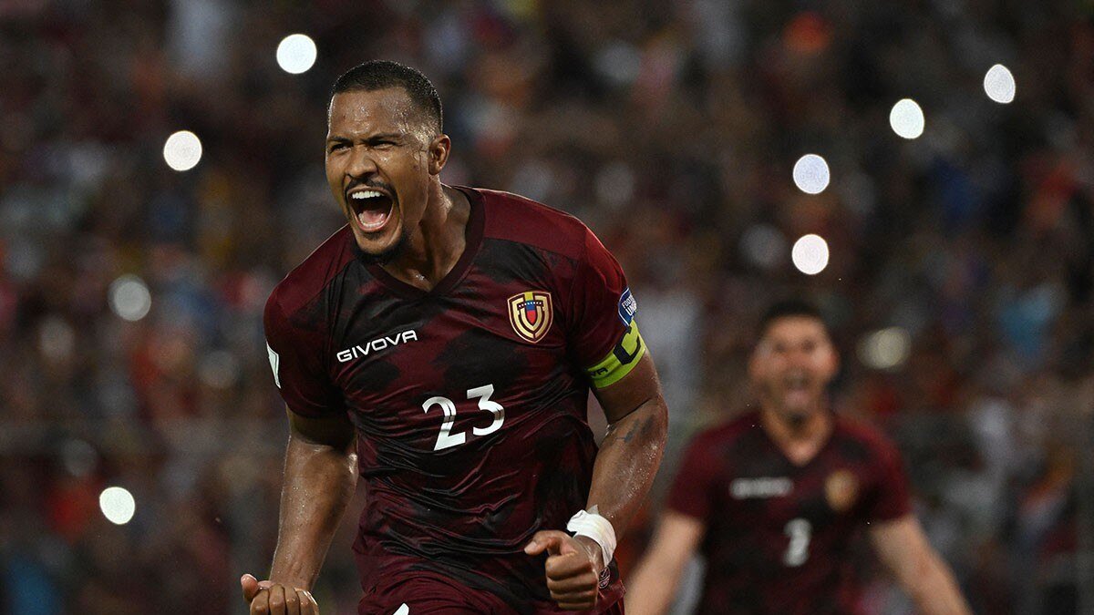 A sus 34 años, Salomón Rondón se convirtió en el máximo goleador en la historia de la selección de Venezuela, con 41 dianas.