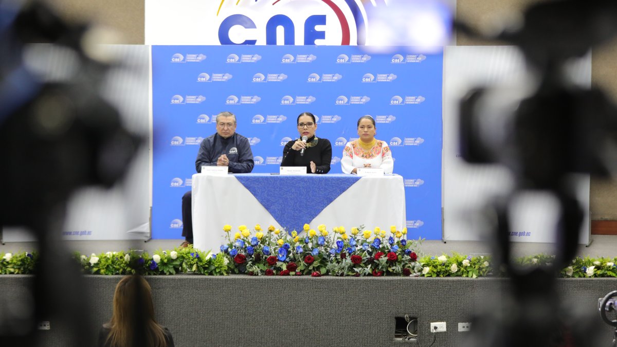 La presidenta Diana Atamaint no ha respondido las consultas extendidas por este Diario.