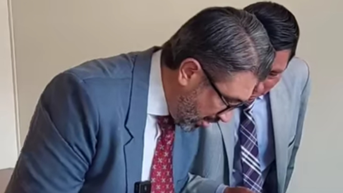 El concejal Xavier Bermúdez denunció el proceso en Cuenca.