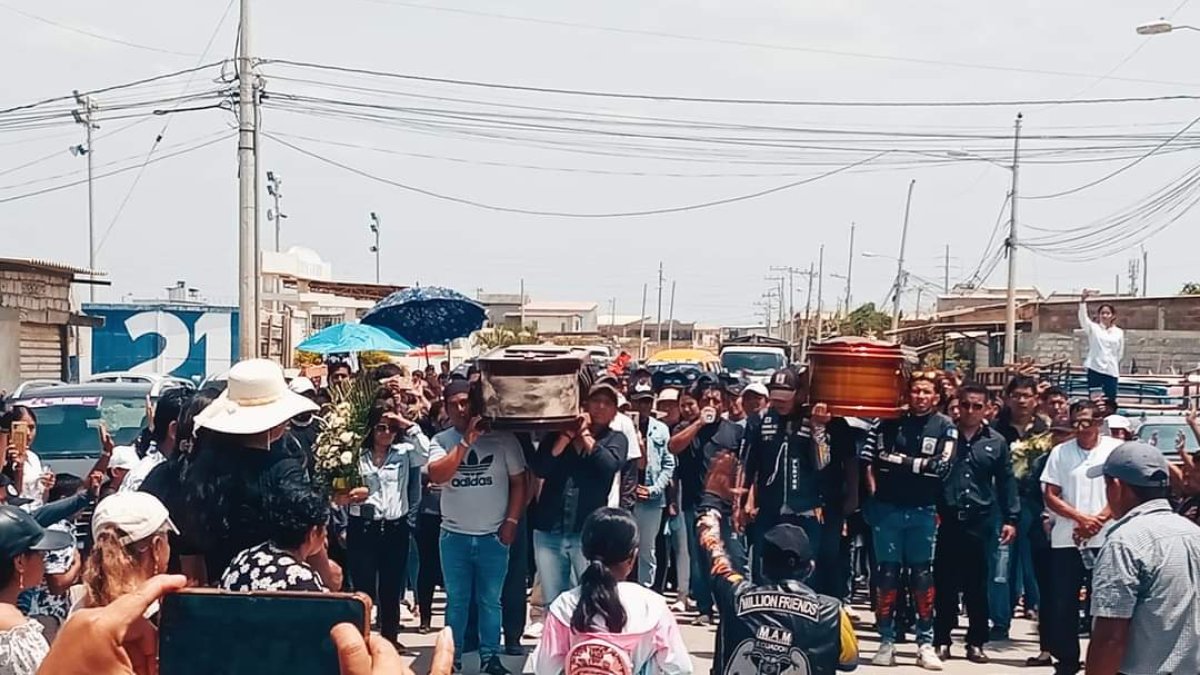 Crimen. El sepelio de uno de los hechos de sangre registrados en Playas.