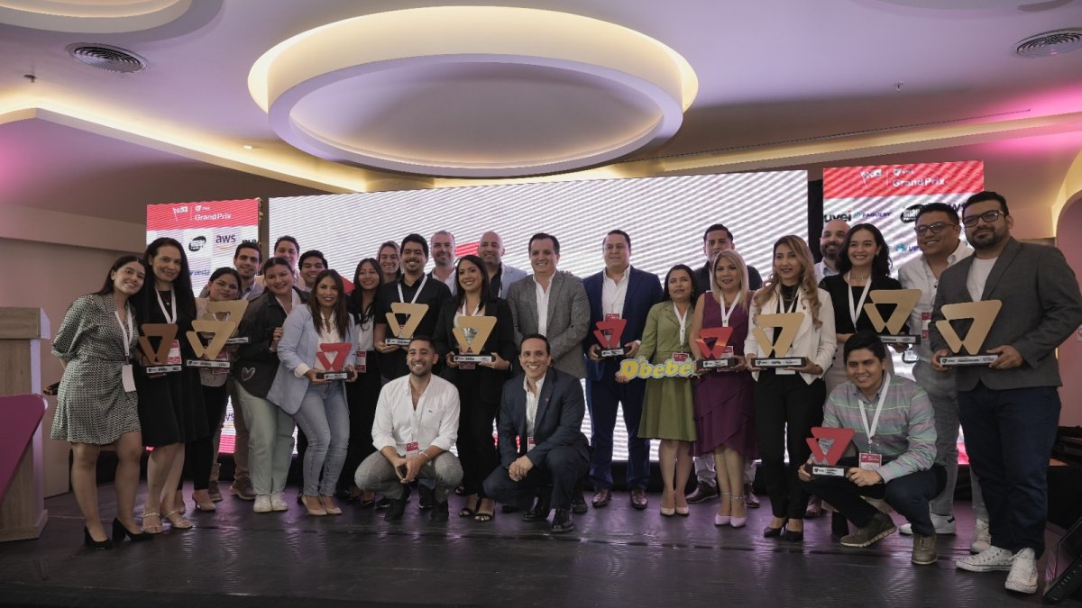 Galardón. Más de 50 marcas locales participaron en el evento.