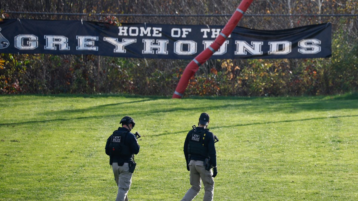 Tarea. Autoridades durante la búsqueda.