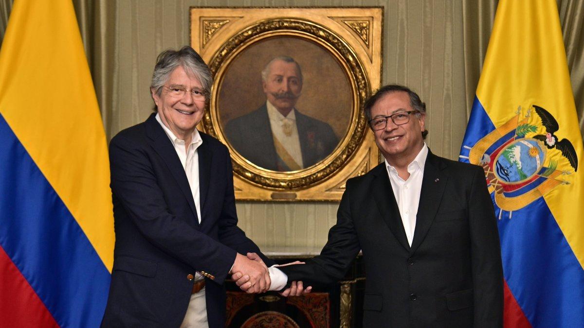 Guillermo Lasso se reunió este 28 de octubre con su homólogo Gustavo Petro.
