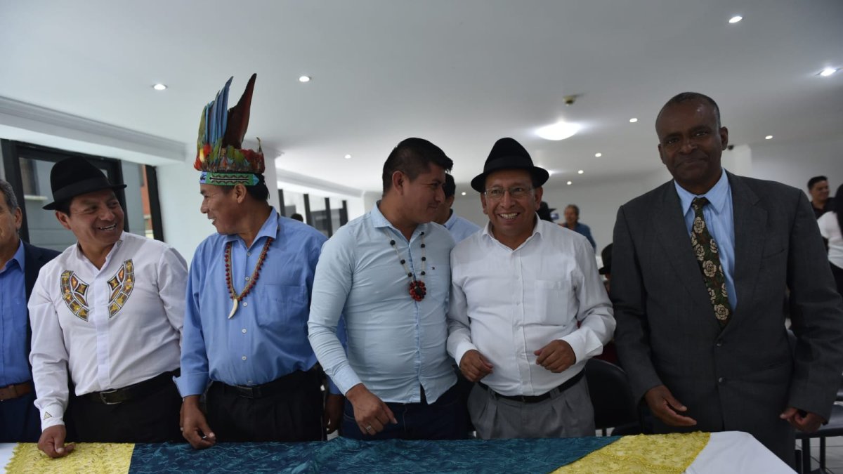 Los dirigentes de varias agrupaciones se reunieron en Quito para mostrar su respaldo al gobierno de Daniel Noboa.