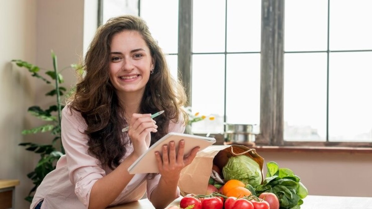 Referencial. La alimentación consciente influye en una mejor salud corporal y mental