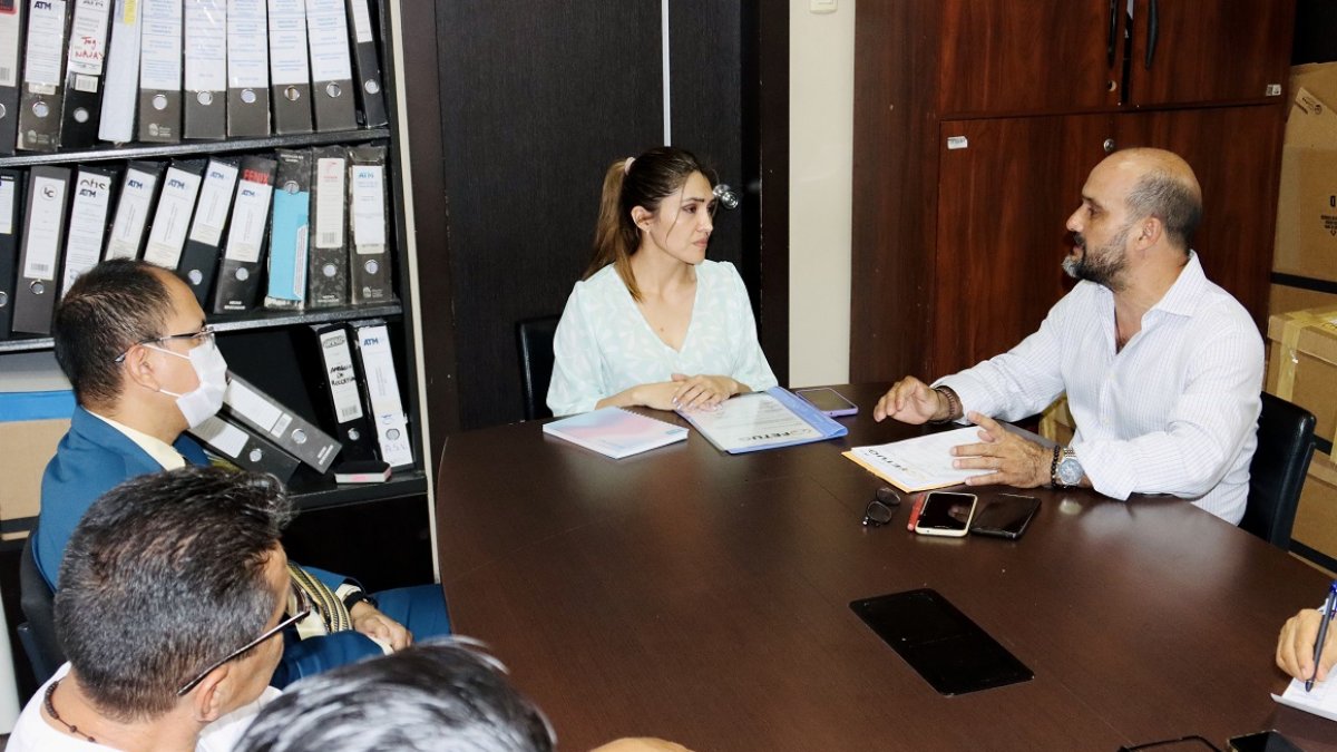 Funcionarios de la ATM y dirigentes de la transportación urbana se reunieron la tarde de este martes 31 de octubre.