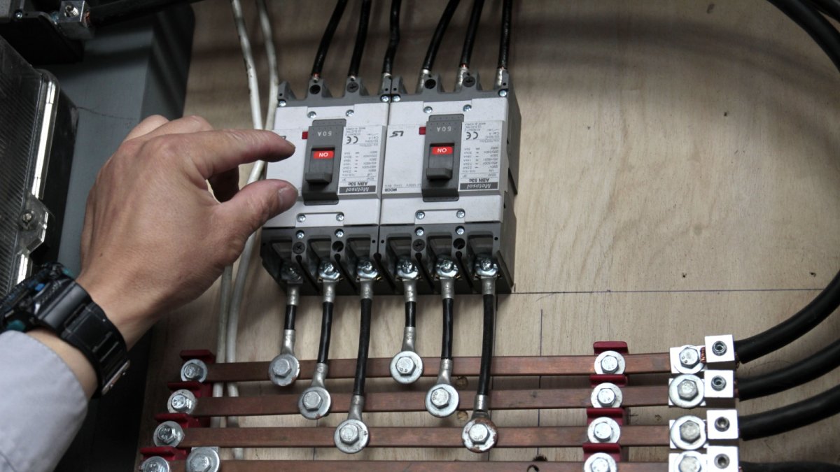 La crisis energética ha golpeado a los hogares de los ecuatorianos.