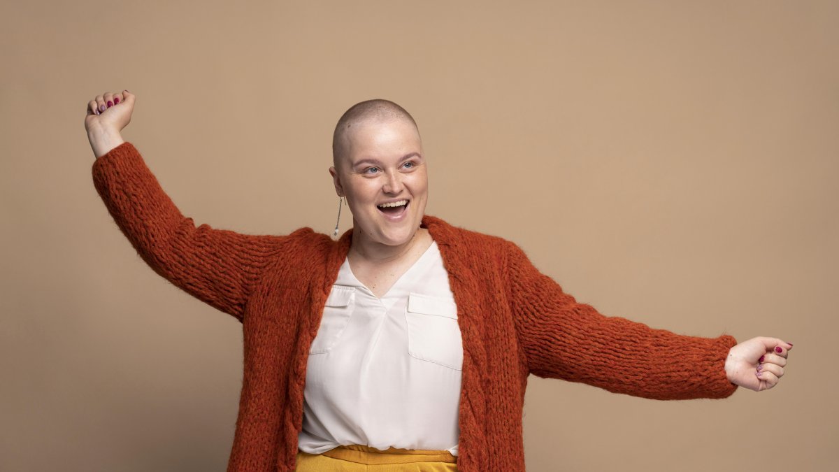 Cuidar del cabello después de este proceso complejo es muy importante.