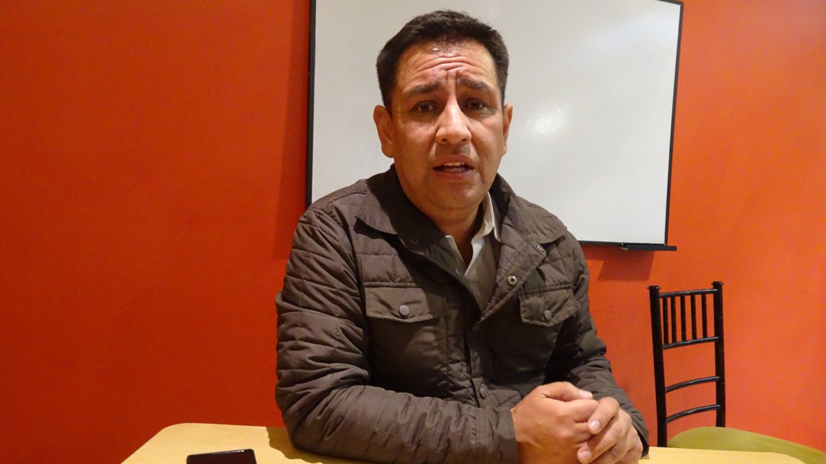 Es el presidente de la Cámara de Turismo de Azuay.