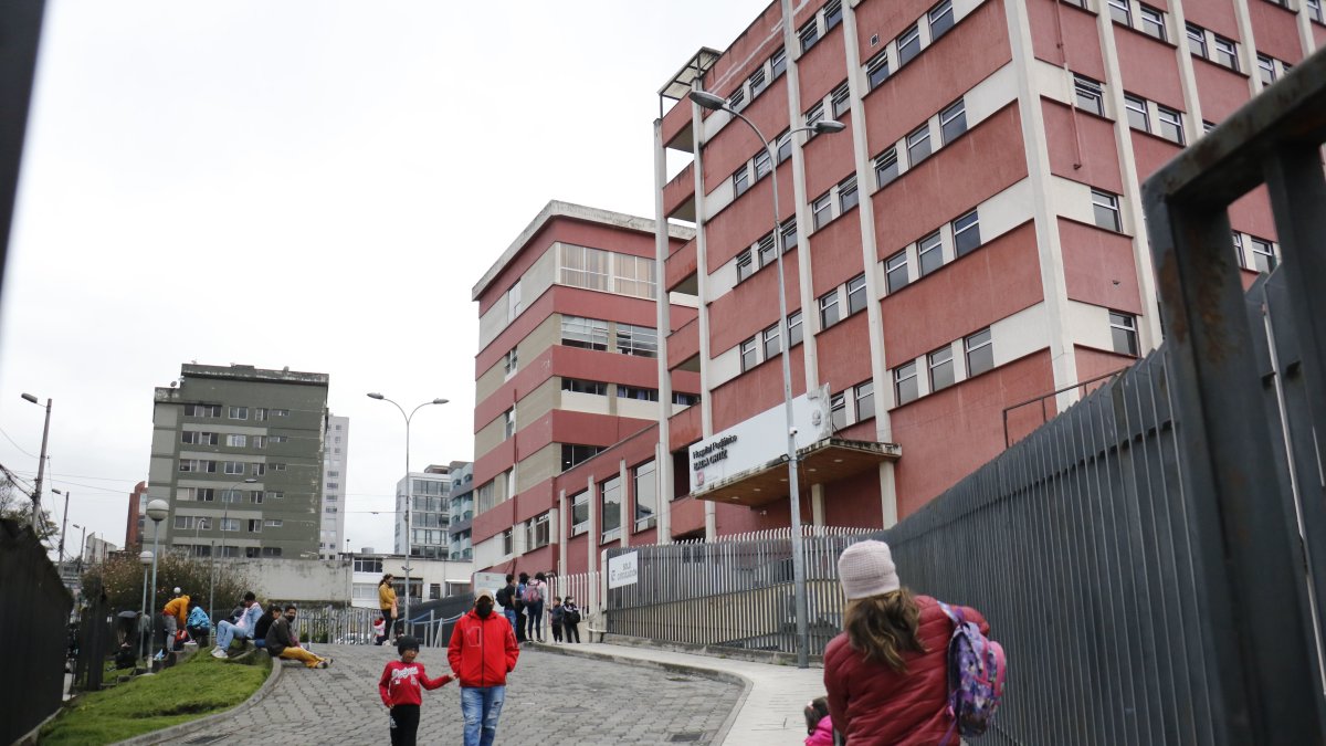 Crimen. En el Hospital Baca Ortiz se confirmó el deceso del bebé, en el norte de la capital.