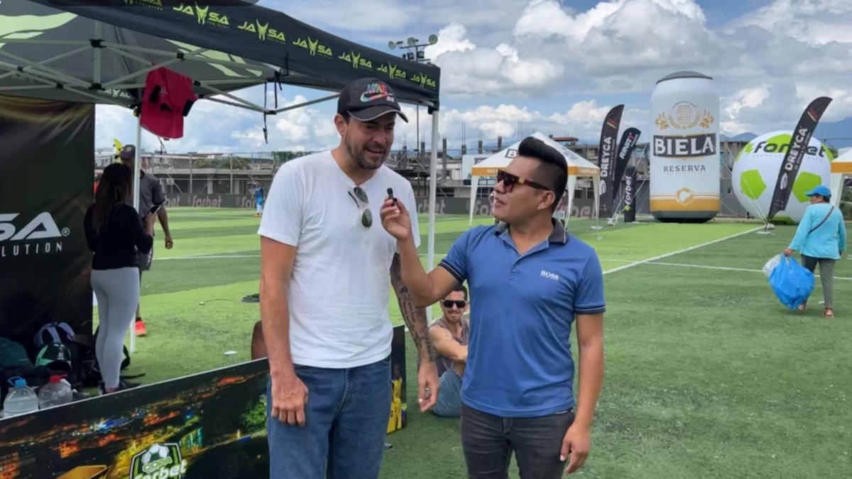 Invitado. Kaviedes fue invitado por el Municipio de Tena por su fundación.