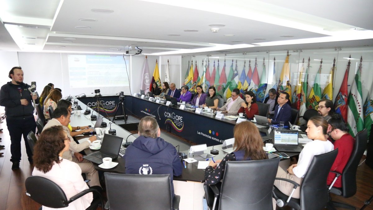 Cita. Los prefectos del país se reunirán este lunes en una asamblea extraordinaria.