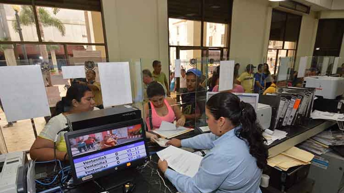 El Municipio de Guayaquil da a conocer los nuevos canales que se han abierto para atender todas estas solicitudes.