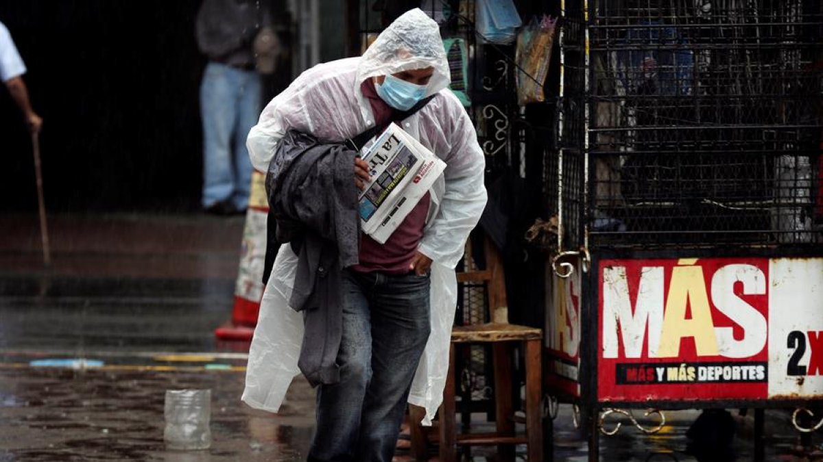 Las fuertes lluvias causaron inundaciones en varias regiones del país.