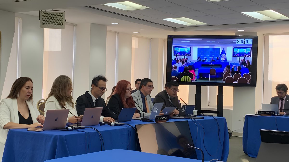 El excandidato presidencial Christian Zurita estuvo entre los miembros de la delegación.