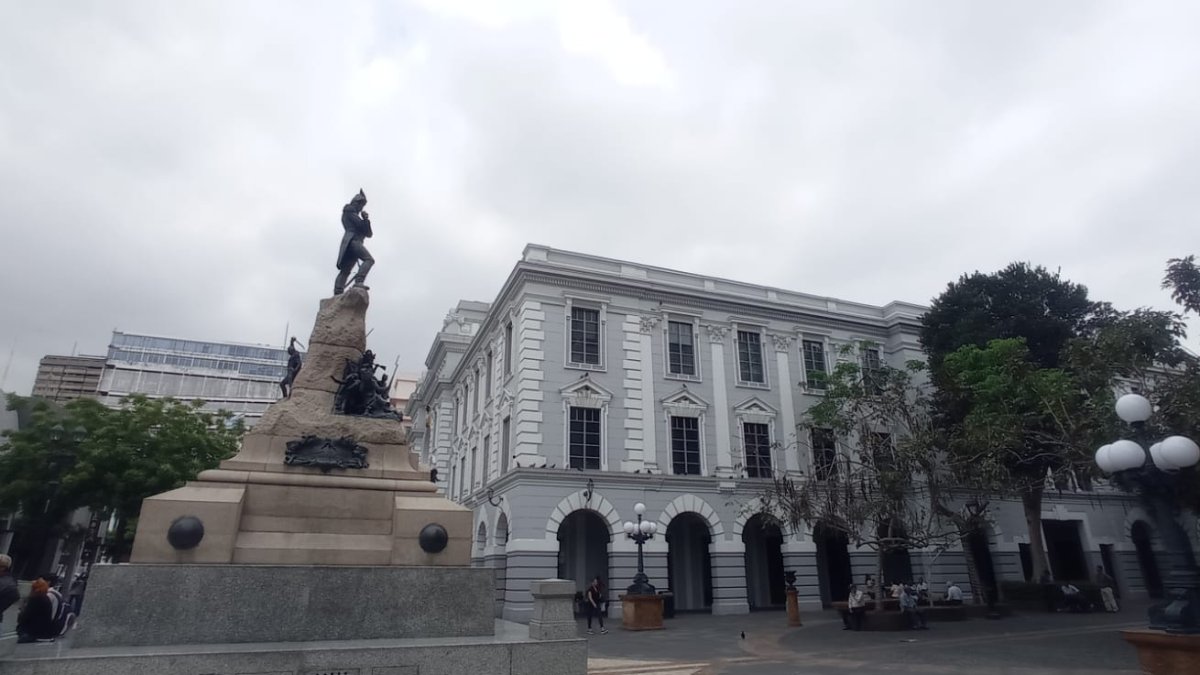 El clima que se percibe este 13 de marzo en Guayaquil es nublado. r.