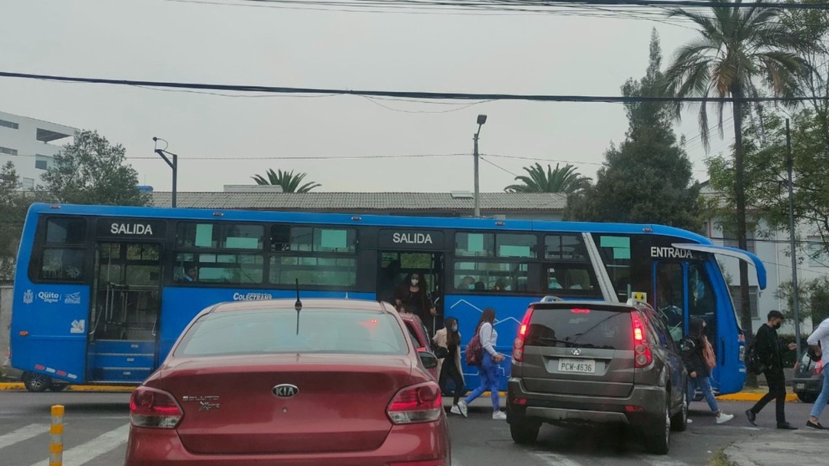 Conductores del transporte público deberán cumplir con ocho ejes.