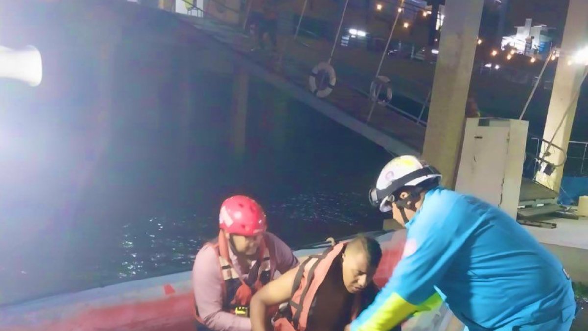 Trayecto. Ciudadanos iban en una embarcación de Guayaquil a Durán.