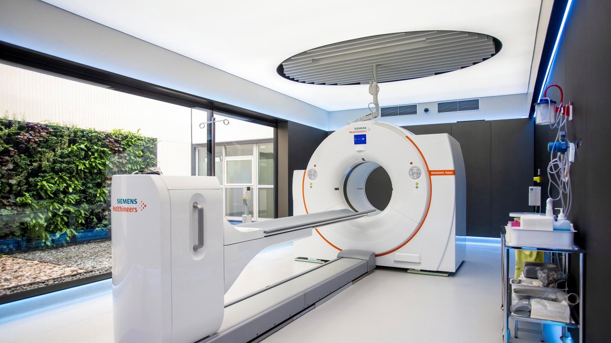 Estudios previos sugerían un mayor riesgo de cáncer en niñas y niños expuestos a TAC.