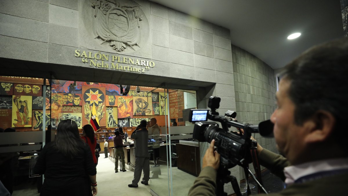 La sesión de instalación de la Asamblea Nacional se adelanta para el viernes 17 de noviembre.