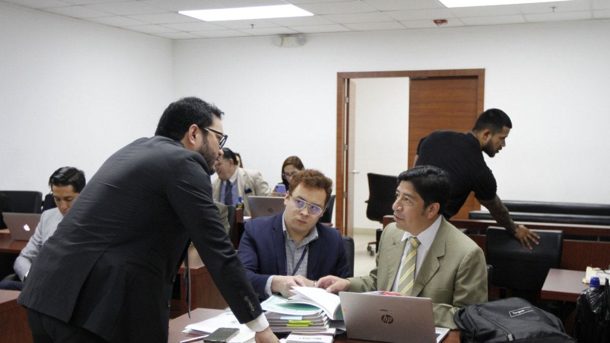 En julio pasado la Fiscalía emitió un dictamen acusatorio en contra de diez personas sospechosas de peculado.