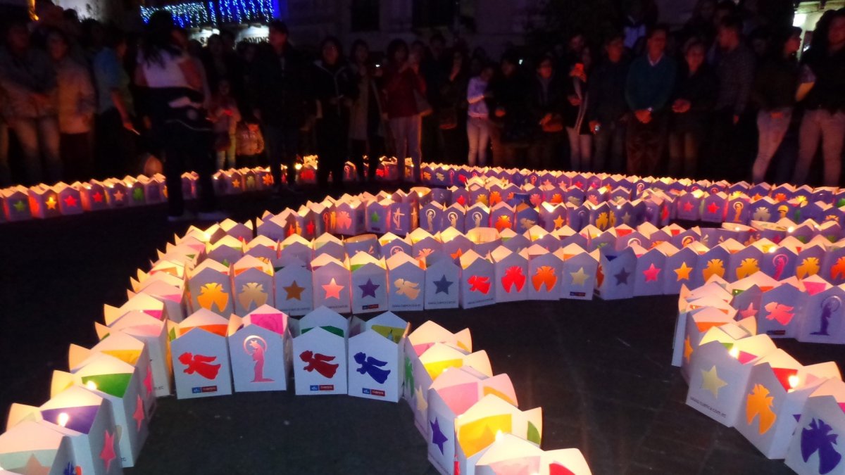 Es un evento religioso y cultural que se desarrolla todos los años en honor a la Coronación de la Efigie de advocación de la Virgen.