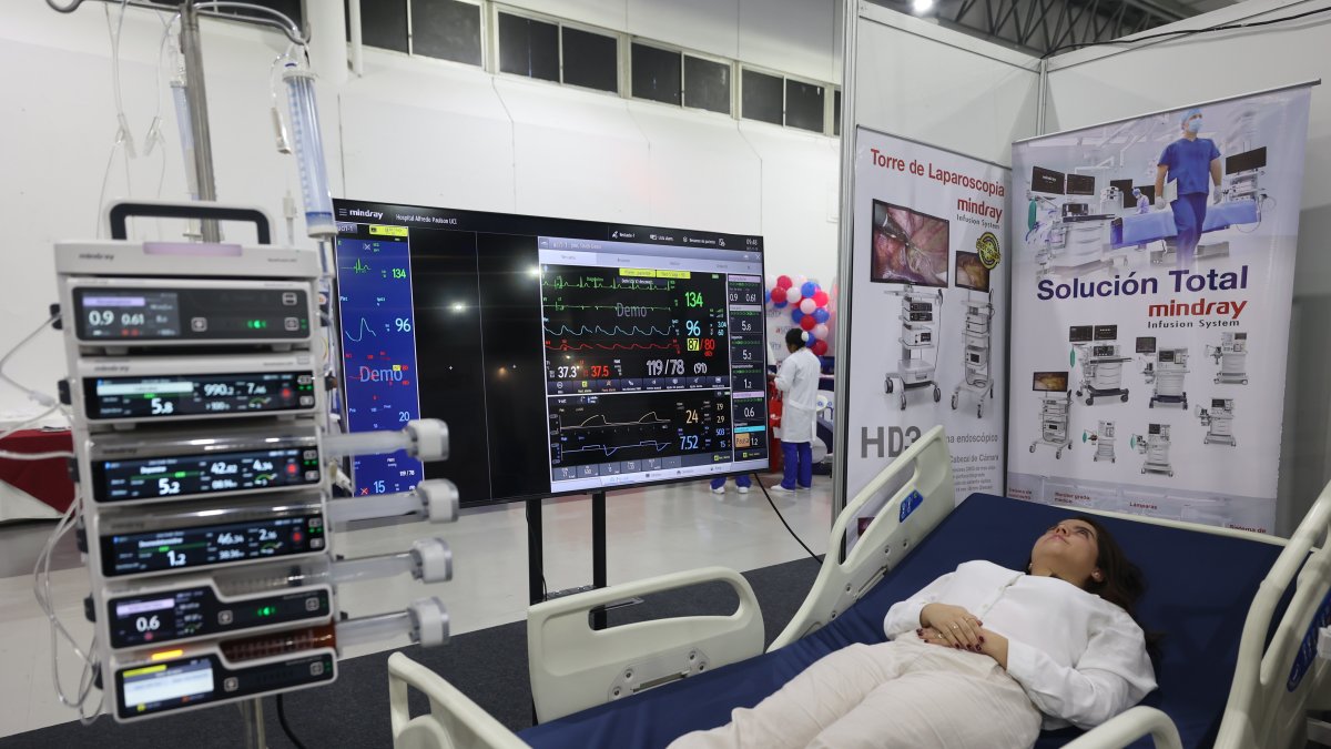 UCI. Las unidades de cuidado intensivo ahora pueden contar con un equipo que proyecta en una sola pantalla los signos vitales y la medicina aplicada.