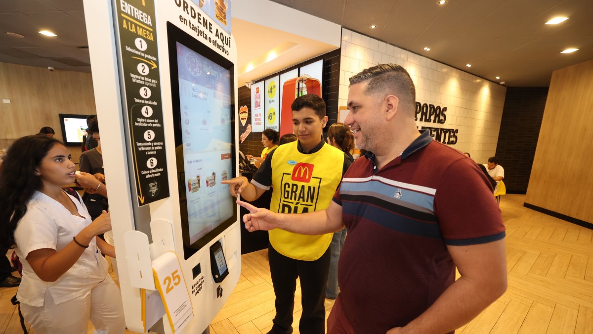 La campaña se desarrolla este viernes, a nivel nacional. 