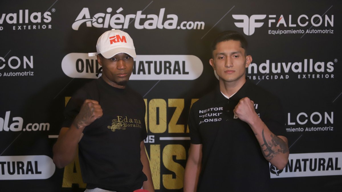 Alexander Espinoza (i) y Néstor Alonso (d) se enfrentarán en una pelea a ocho asaltos.